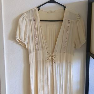 Moving Sale - Anthropologie cream robe dreas